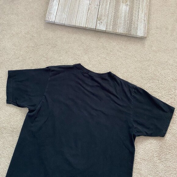 Naruto Shippuden Chibi Sasuke Hatake T-Shirt Size M Graphic Print Anime Manga 2 - Picture 9 of 12